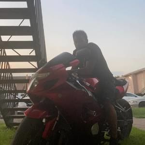 Meet your Posher, Martese